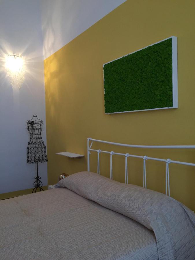 4 Balconi House-Appartamento Salentino Nel Centro Di Лечче Екстер'єр фото