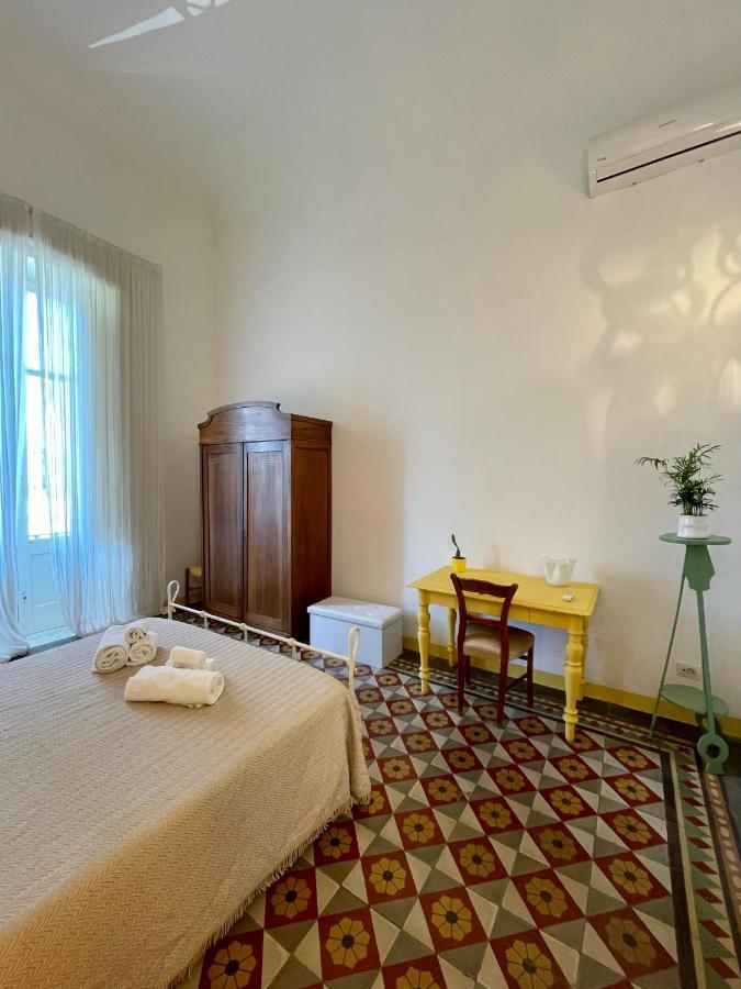 4 Balconi House-Appartamento Salentino Nel Centro Di Лечче Екстер'єр фото