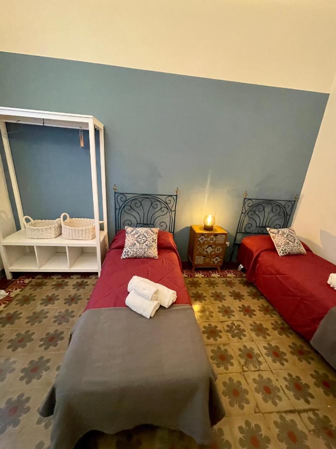 4 Balconi House-Appartamento Salentino Nel Centro Di Лечче Екстер'єр фото